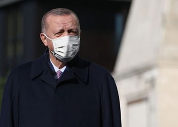 أردوغان يشتكي من السجن!