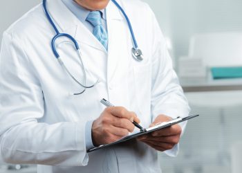 5 آلاف طبيب يتركون عملهم في تركيا خلال عام