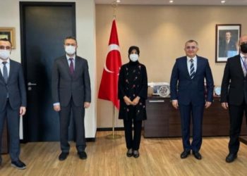 وفد من من شركة الصناعات العسكرية التركية “هافيلسان” يزور ماليزيا