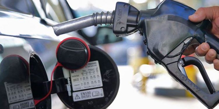 تركيا ترفع أسعار الديزل سرًا