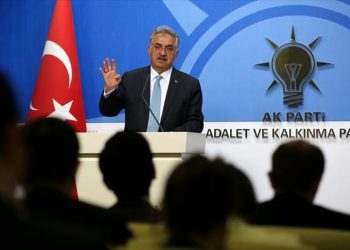 نائب رئيس حزب العدالة والتنمية التركي: يحقّ لأردوغان الترشح لولاية جديدة