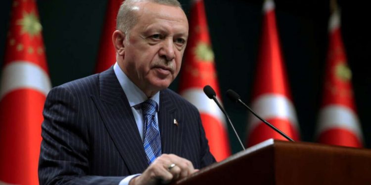 أردوغان يعلق على مقترح نقل الصواريخ الروسية إلى أوكرانيا