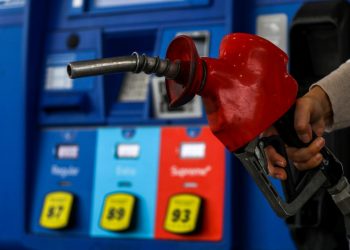 أسعار الوقود ترتفع في تركيا 100%