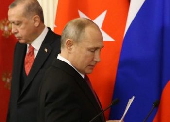 قبرص: تركيا تلعب دورا “ماكرا” في الحرب الروسية الأوكرانية