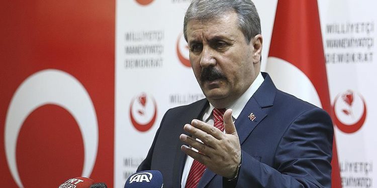 تركيا.. حزب بالتحالف الحاكم يرفض قانون الانتخابات