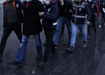 تركيا.. اعتقال 45 شخصًا في حملة أمنية تستهدف حركة الخدمة