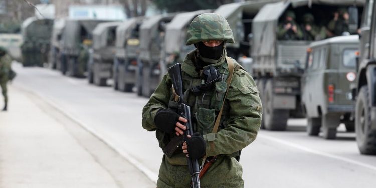 أوكرانيا: الجيش الروسي ينسحب من كييف وتشيرنيهيف