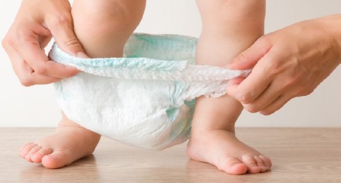 البرلمان التركي يعتبر حفاضات الأطفال “رفاهية”!