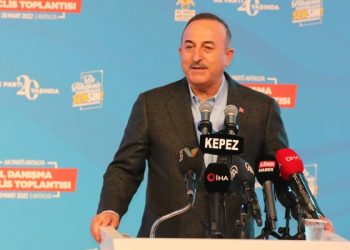 وزير خارجية تركيا: اتفاق وشيك بين روسيا وأوكرانيا