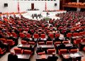 البرلمان التركي يرفع الحصانة عن برلمانية كردية معارضة