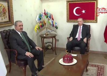 أردوغان يزور حليفه لأول مرة بعد رفضه قانون الانتخابات
