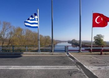 تركيا تتهم اليونان بانتهاك أجوائها 30 مرة خلال ثلاثة أيام