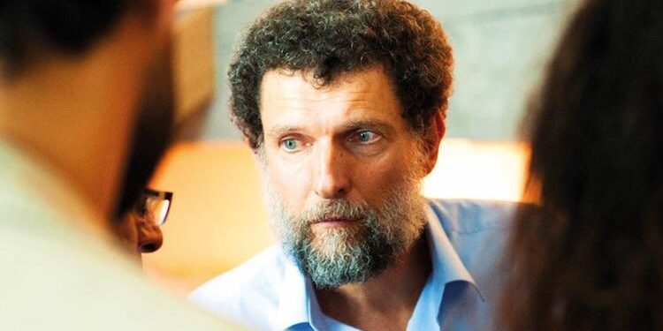 تركيا تحكم بالسجن المؤبد على عثمان كافالا