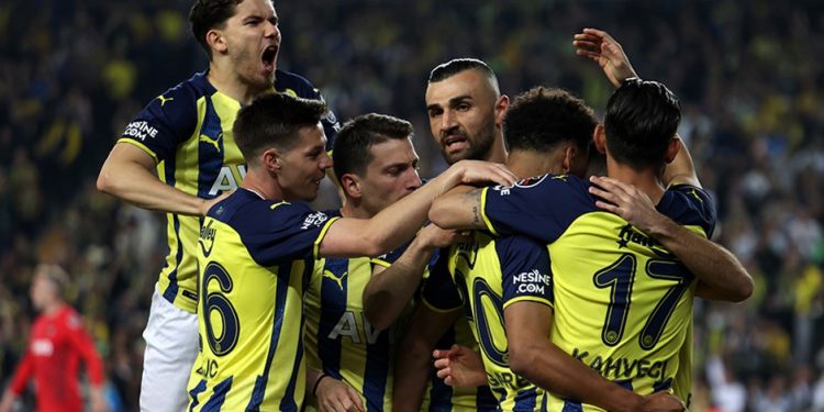 فنربخشة يهزم غازي عنتاب بثلاثة أهداف