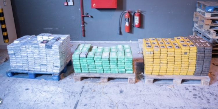 ضبط 800 كجم كوكايين على سفينة قادمة إلى تركيا