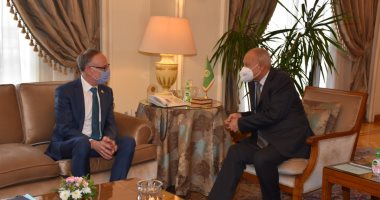 كاتب الدولة للشئون البرلمانية الكندي يزور الجامعة العربية