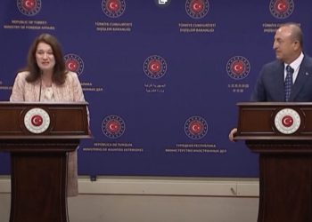 هل صرخ وزير الخارجية التركي في نظيرته السويدية؟