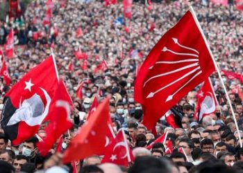 100 برلماني معارض يجوبون 51 مدينة استعدادًا للانتخابات