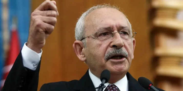 زعيم المعارضة التركية: يهدد كل من يشارك في “بيع مطار أتاتورك”