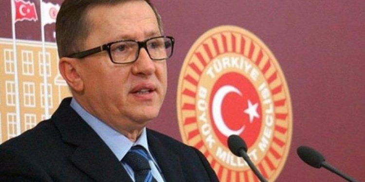 تركيا تواجه أزمة في استيراد مادة تستخدم بجراحات القلب