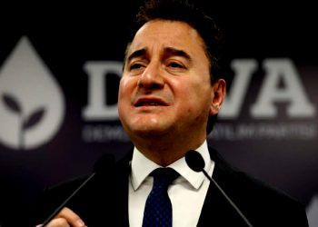 باباجان: مشاريع الري الزراعي المعطلة يمكن إنجازها بثلث تكلفة “قناة إسطنبول”