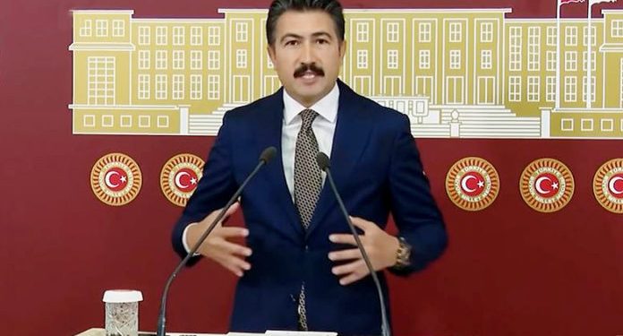 منصب نائب رئيس كتلة حزب أردوغان مهدد بسبب حديثه عن الإمارات