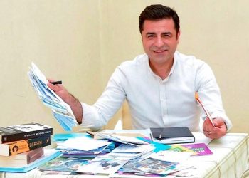 من داخل محبسه.. دميرطاش يدعو للوحدة من أجل الديمقراطية