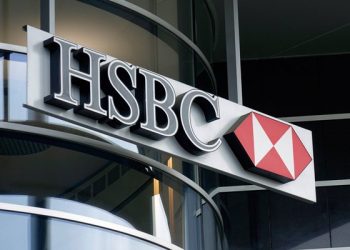 توقعات بارتفاع الدولار في تركيا إلى 17 ليرة