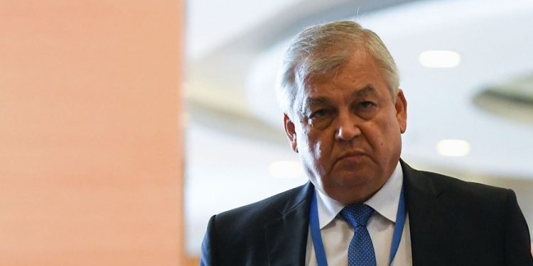 روسيا تحاول إقناع الأكراد بدمج “قسد” في الجيش السوري