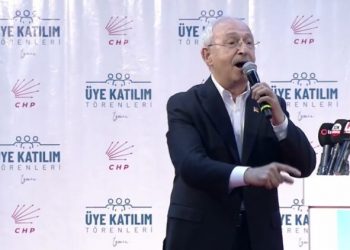 كيليتشدار أوغلو: نمارس السياسة من أجل الشعب وليس “الأوليغارشية”