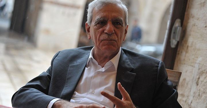 سياسي كردي: حكومة أردوغان تريد إسكات الإعلام الكردي