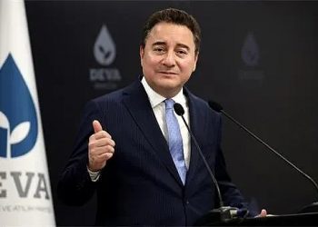 باباجان: الأتراك يقولون إن هذه هي آخر فترة لأردوغان