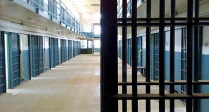 تضخم أعداد المعتقلين في تركيا