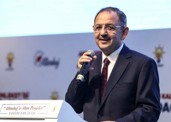 قيادي بحزب أردوغان: مستويات الرفاهية في تركيا تتزايد