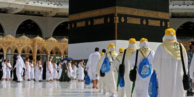 هيئة الحج السعودية: قرابة 900 ألف حاج للموسم الحالي