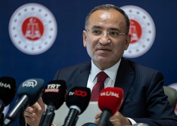 وزير العدل التركي: سنطلب مجددا من السويد وفنلندا “تسليم الإرهابيين”