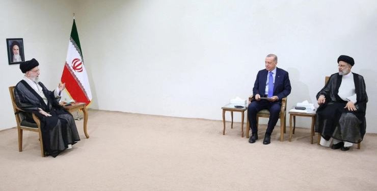 إيران تحذر أردوغان: العملية العسكرية في سوريا ستضر بالمنطقة