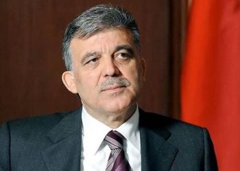 الرئيس التركي السابق “عبد الله غول”: الوضع التعليمي في البلاد غير مبشّر