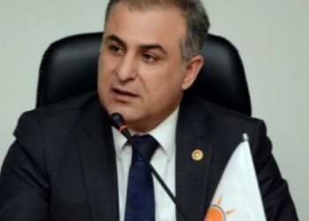 برلماني: الحزب الحاكم ليس سبب الضائقة الاقتصادية