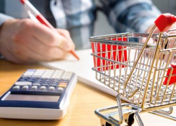 خبير اقتصادي: التضخم لن يتوقف إلا بسحب سلاح الفائدة