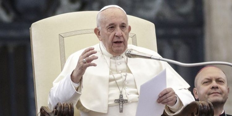 البابا فرانسيس: نقدر جهود تركيا لتحقيق السلام في أوكرانيا