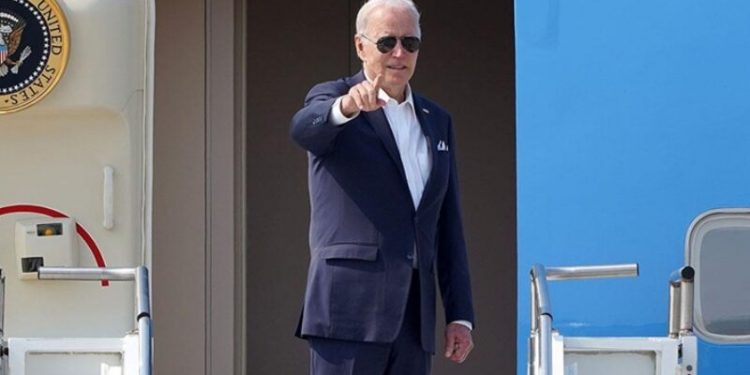 جو بايدن في أول تصريح له من مطار “بنغوريون” يتعهد بالعمل على تعزيز دمج إسرائيل في الشرق الأوسط