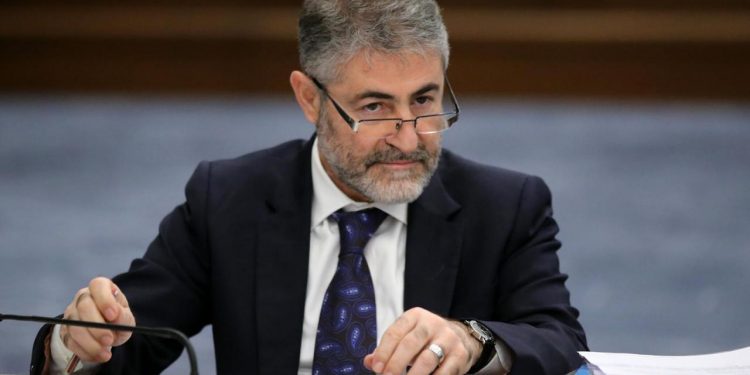 وزير الخزانة التركي: فترات التضخم الأولى “حلوة”!!