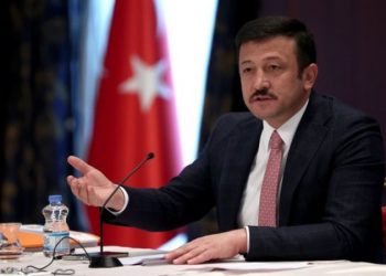 نائب أردوغان: سنكون الحزب الأول في الانتخابات!