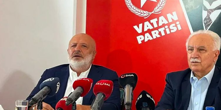 صحفي: حزب تركي يجري زيارة إلى سوريا خلال أيام