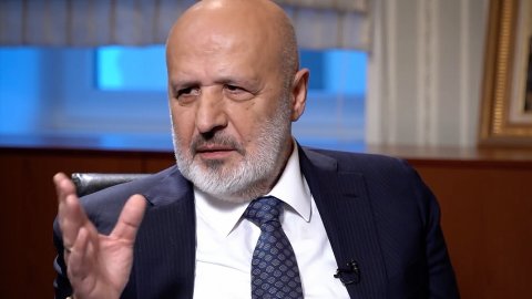 هل ينضم أدهم سانجاك لحزب الوطن بعد استقالته من حزب أردوغان؟