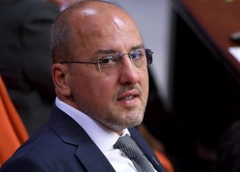 برلماني تركي: أعضاء حزب أردوغان سيحاكمون بتهمة الانتماء لتنظيم إجرامي