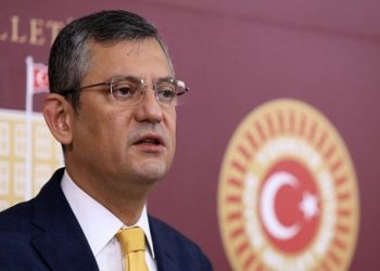 برلماني تركي: سفينة أردوغان “الإجرامية” ستغرق وحدها