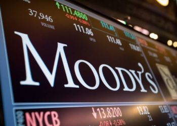 موديز تخفض تصنيف تركيا الائتماني إلى أدنى مستوى في تاريخها