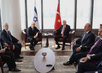 صحفي تركي: هل الطريق إلى بايدن يمر بإسرائيل أم باليونان؟